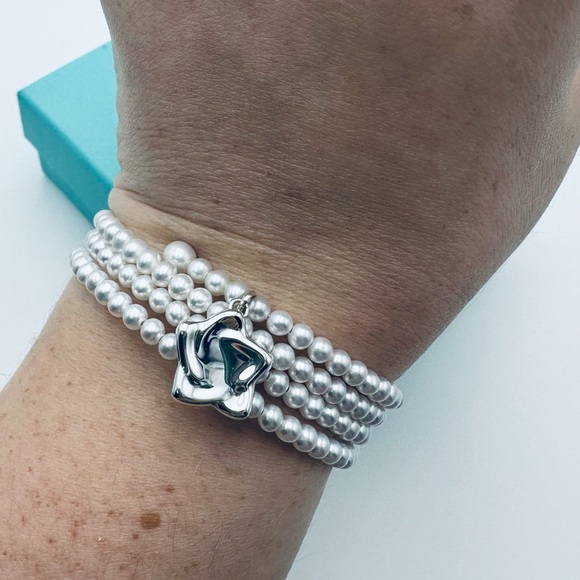 Tiffany & Co. Peretti Multi Row Star Charm Pearl Wrap Bracelet Silver Packaging - Picture 8 of 10